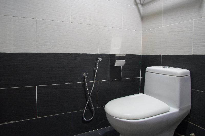 Super Oyo 1219 Hotel Bbk Klang Eksteriør bilde